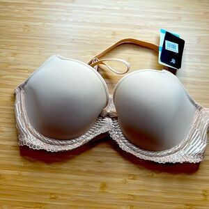 Wacoal bra. Cream. 34c underwire